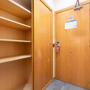 Dv , Barcelona Spanyolország